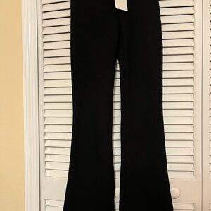 NWT Women’s Zara Flare Leg Legging size M
